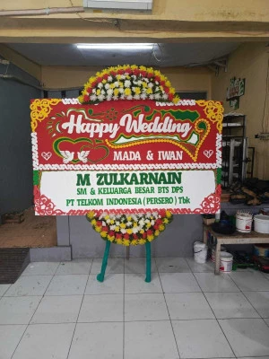 Papan Bunga di Pasarbatang Brebes